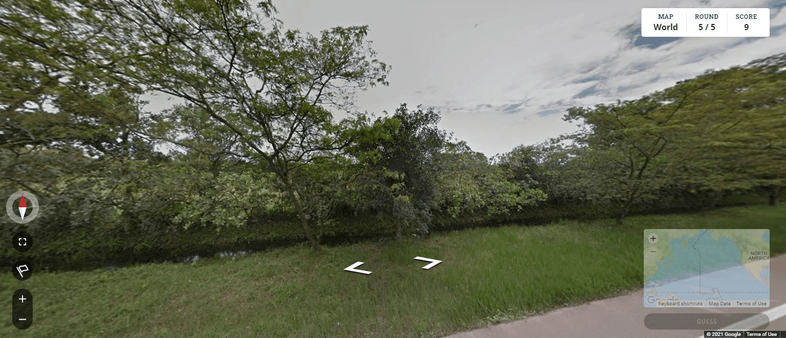 Street-view image from Colombia used in the GeoGuessr Countries benchmark.